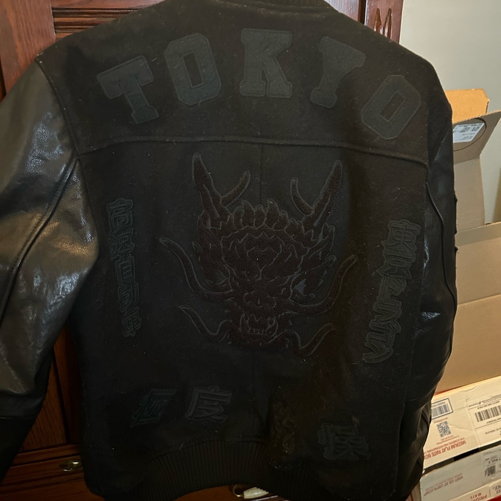 NWOT SUPERDRY Leather Bomber